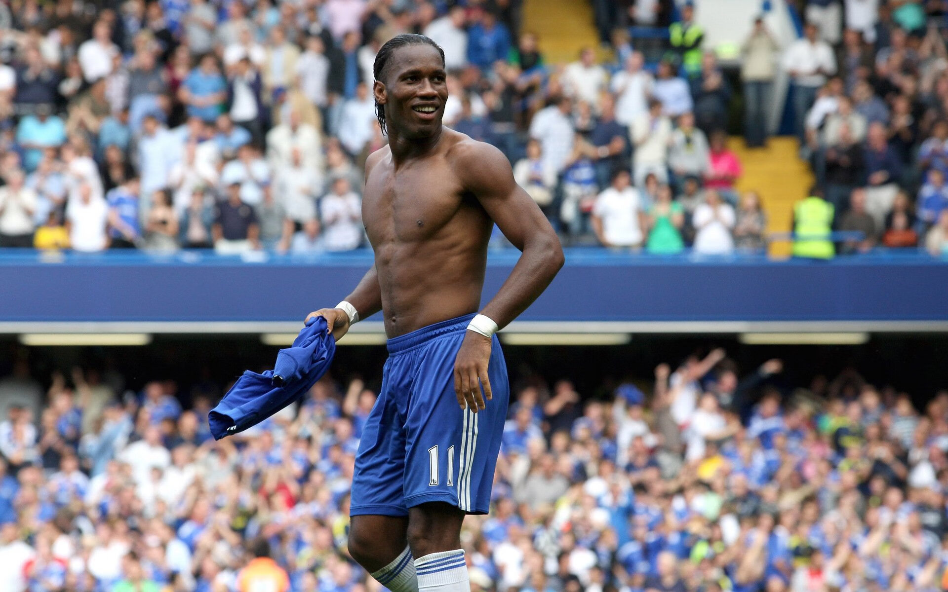 佩德里畅想未来蓝图，愿为巴萨引进罗德里与哈兰德，并力荐亚马尔夺金球